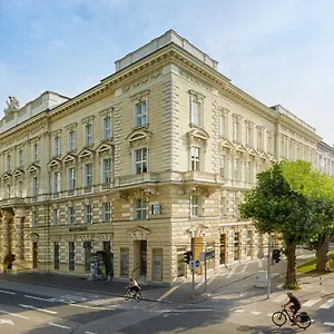 5* Otel Hyperion