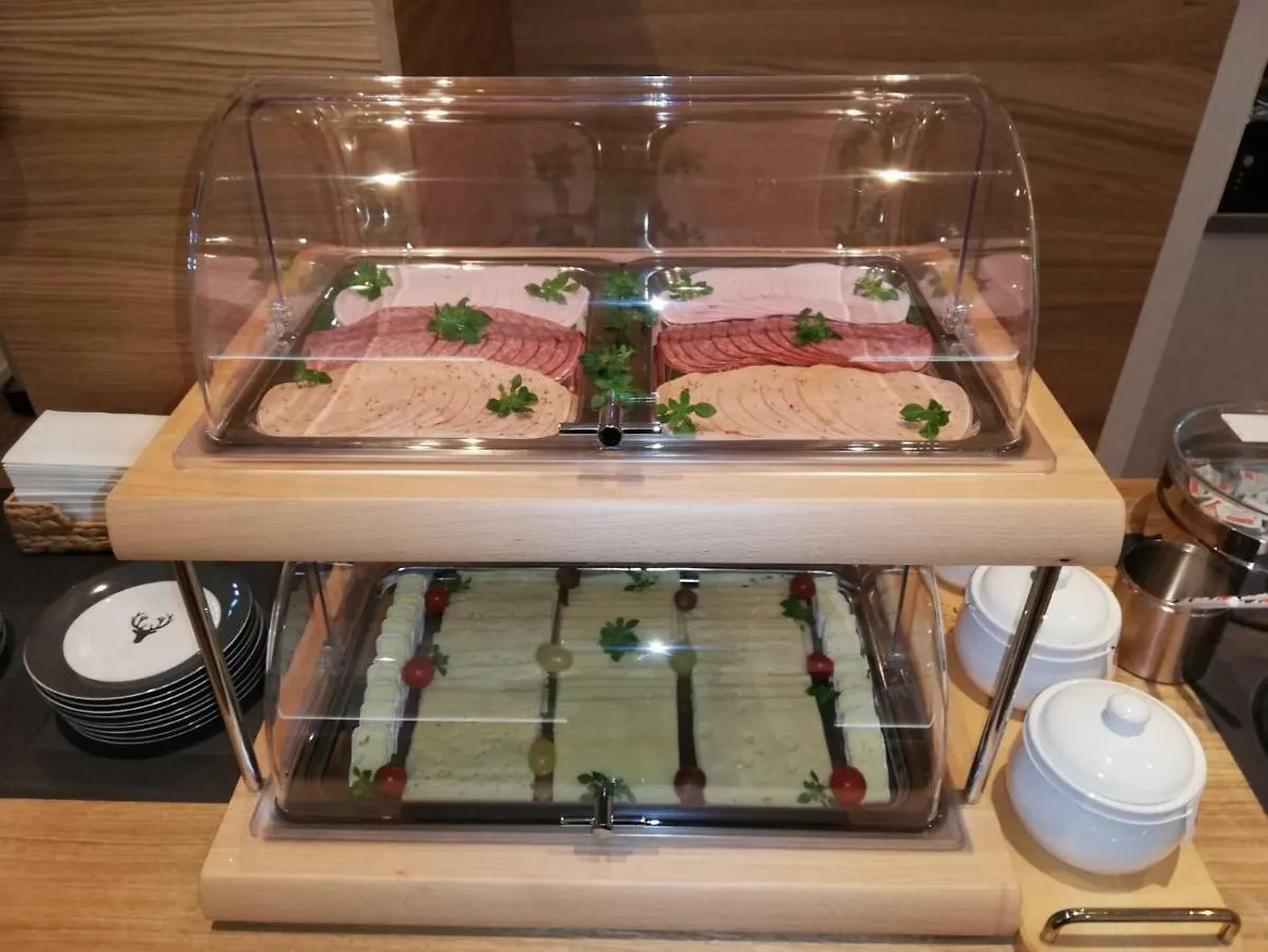 Oda ve Kahvaltı Floeckner B&B Salzburg